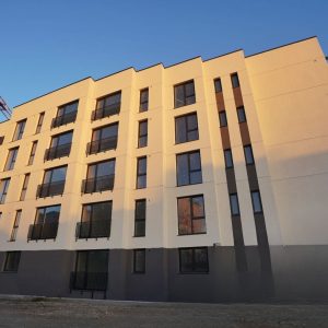 08-1.jpg